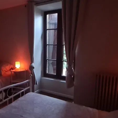 Maison De L'imperatrice - Empress House Δωμάτια σε οικογενειακή κατοικία Mougon